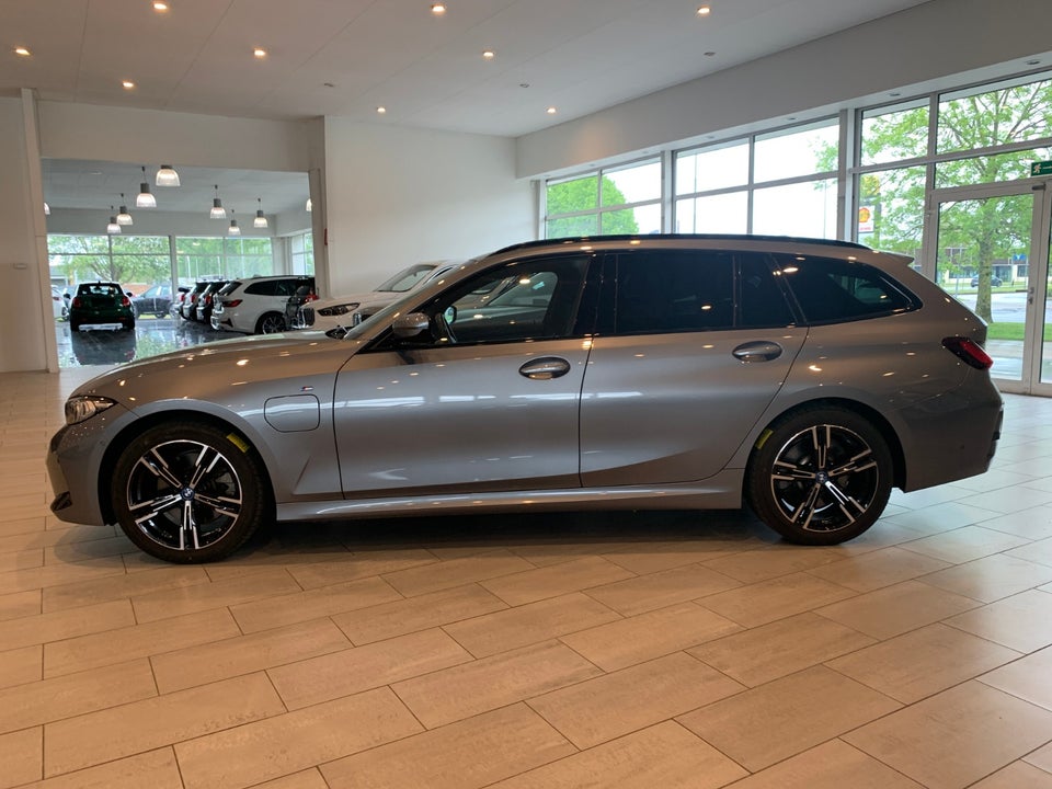 BMW 320e 2,0 Touring M-Sport aut. 5d