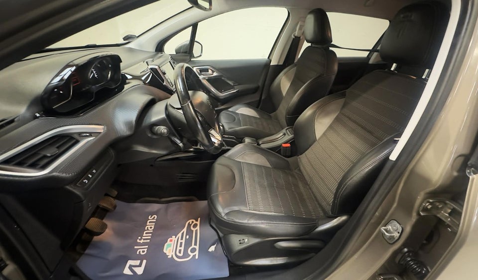 Peugeot 2008 1,6 BlueHDi 100 Allure 5d