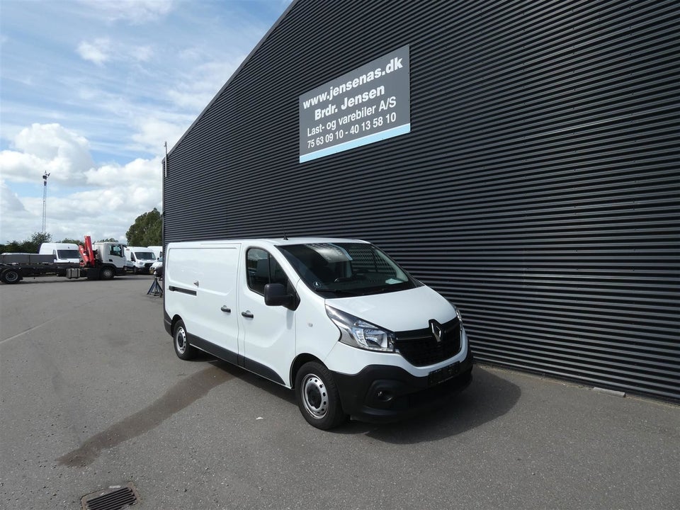 Renault Trafic T29 2,0 dCi 145 L2H1 EDC