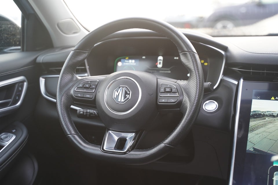 MG Marvel R Performance 5d