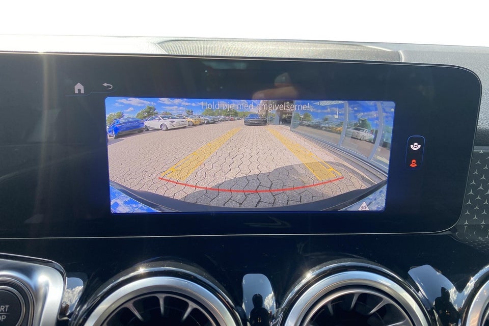 Mercedes EQB250+ Progressive 5d