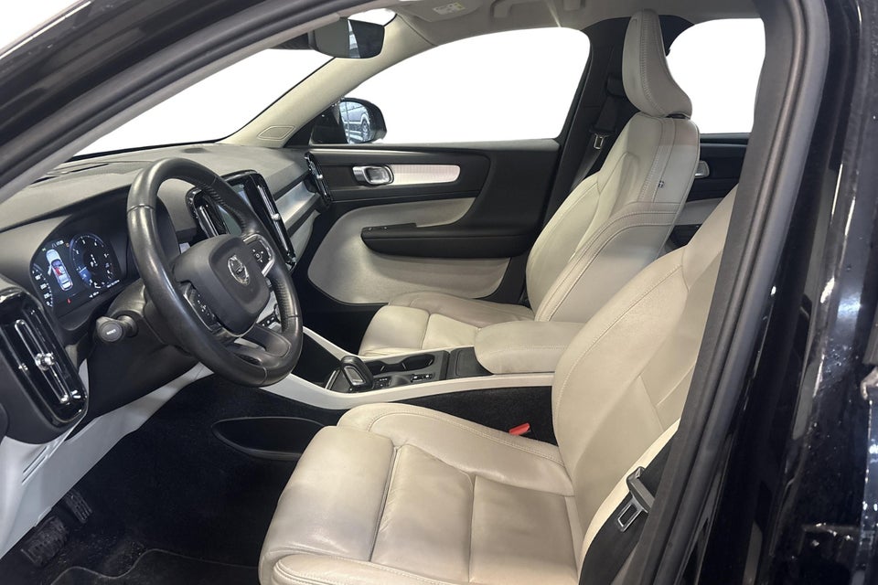 Volvo XC40 2,0 D4 190 Inscription aut. AWD 5d