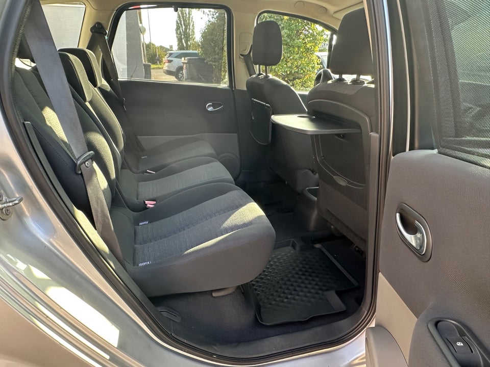 Renault Grand Scenic II 1,6 Authentique Comfort 5d