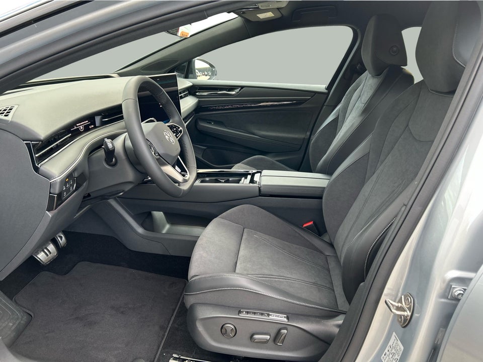 VW ID.7 86 Style S Tourer 5d