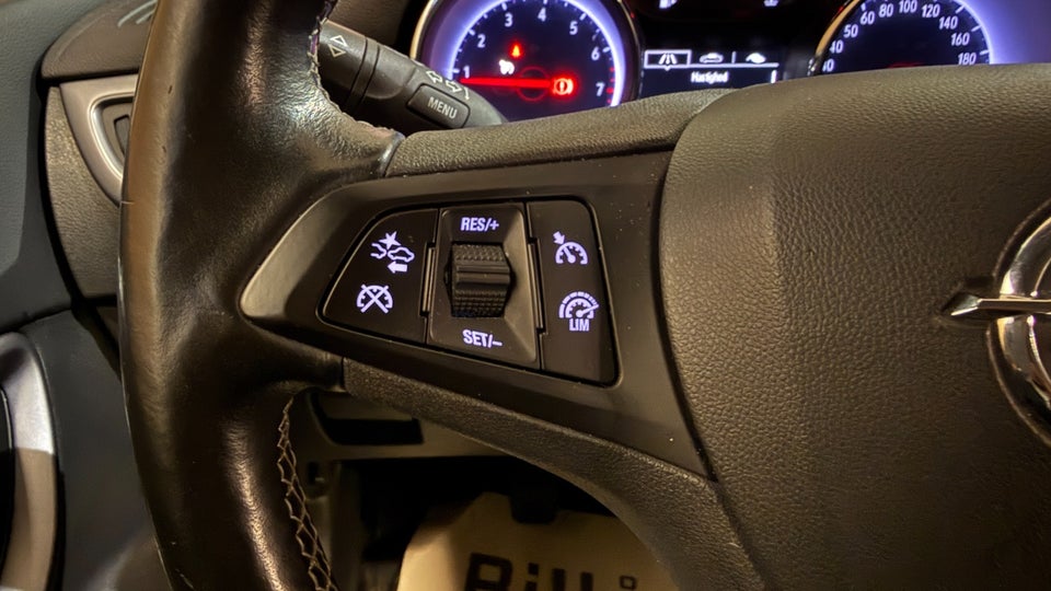 Opel Astra 1,4 T 125 Enjoy 5d