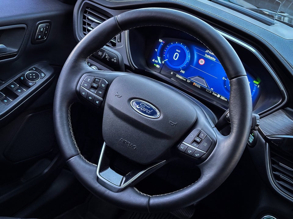 Ford Kuga 2,5 PHEV Vignale CVT 5d