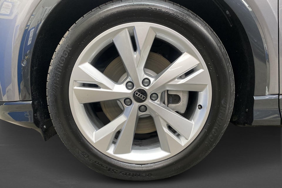 Audi Q4 e-tron 45 Progress 5d