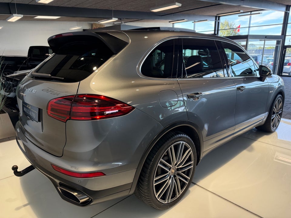 Porsche Cayenne 3,0 D Tiptr. 5d