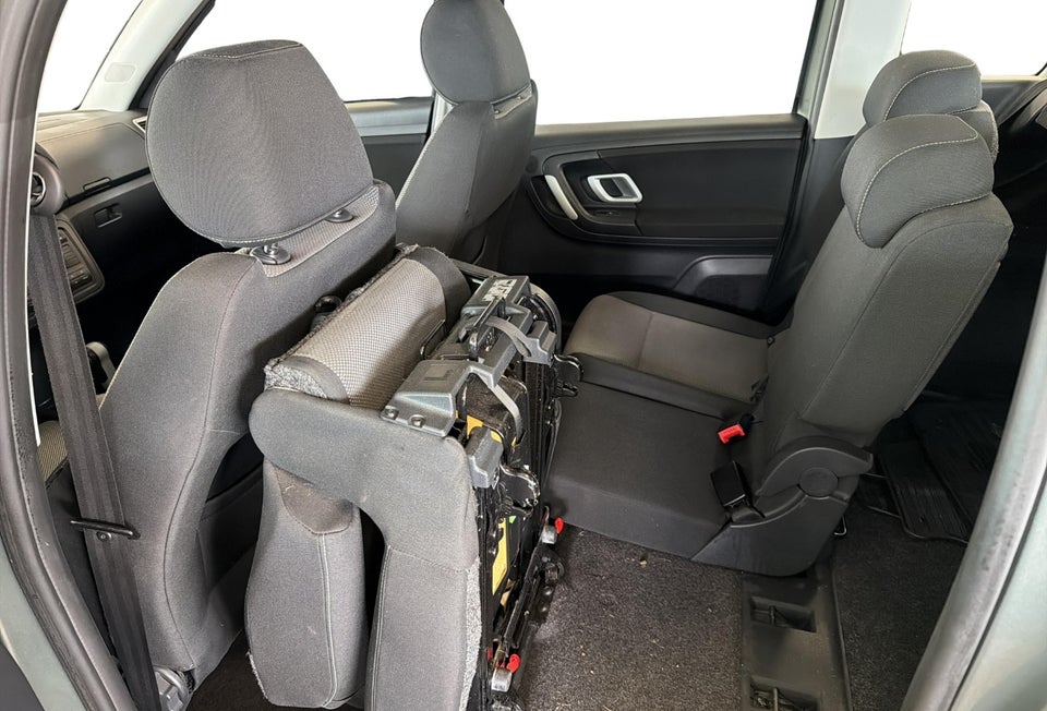 Skoda Roomster 1,6 16V Sport aut. 5d