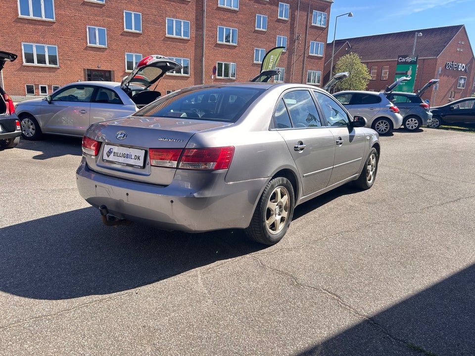Hyundai Sonata 2,4 GLS 4d