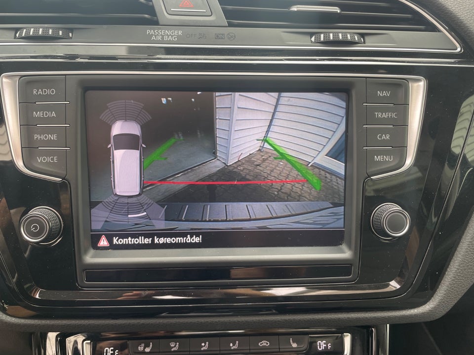 VW Touran 2,0 TDi 150 Highline DSG 7prs 5d