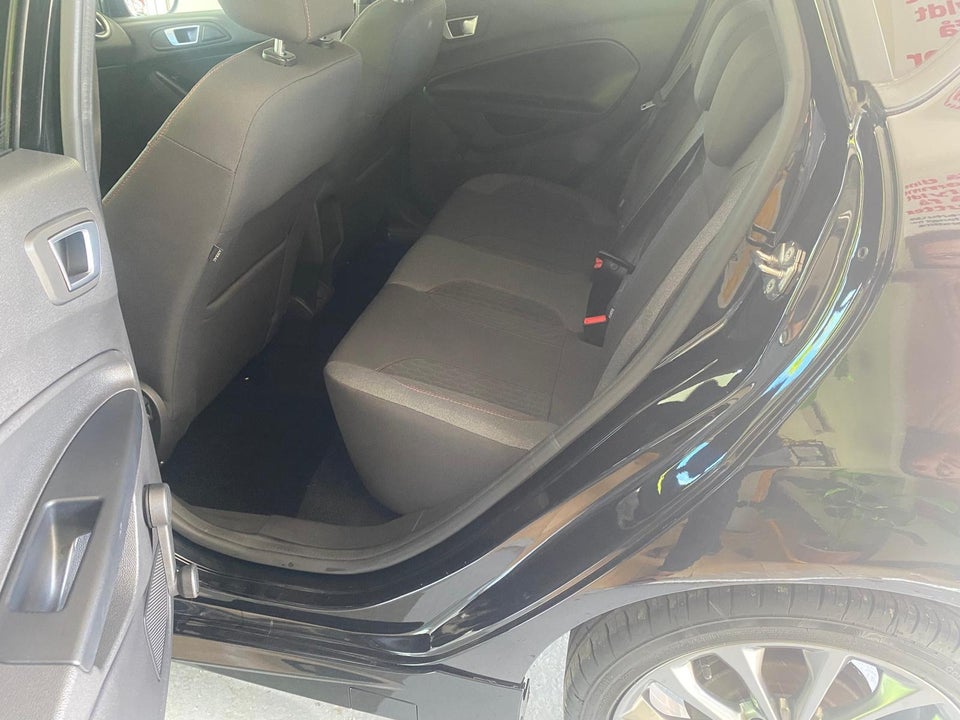 Ford Fiesta 1,0 EcoBoost ST-Line 5d