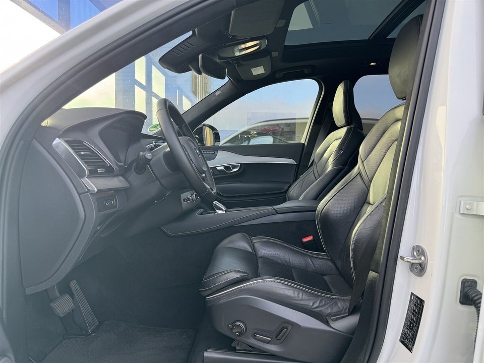 Volvo XC90 2,0 T8 ReCharge Ultimate Dark aut. AWD 7prs 5d