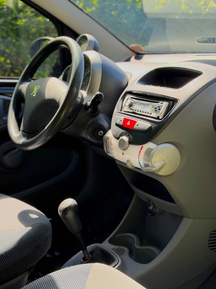 Peugeot 107 1,0 Comfort 5d