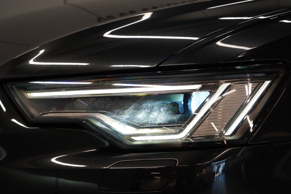 Audi A6 55 TFSi e Sport Avant quattro S-tr. 5d