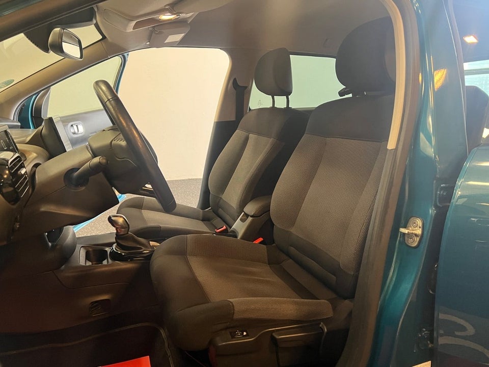 Citroën C4 Cactus 1,2 PureTech 110 Iconic EAT6 5d