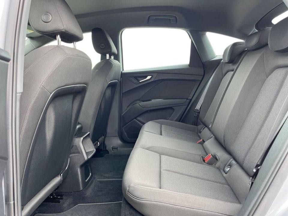 Audi Q4 e-tron 35 Attitude Sportback 5d