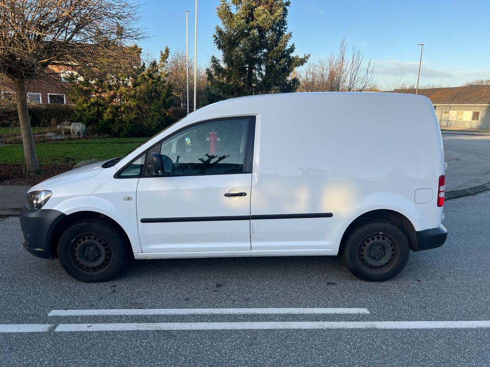 VW Caddy 1,6 TDi 75 BMT Van 4d