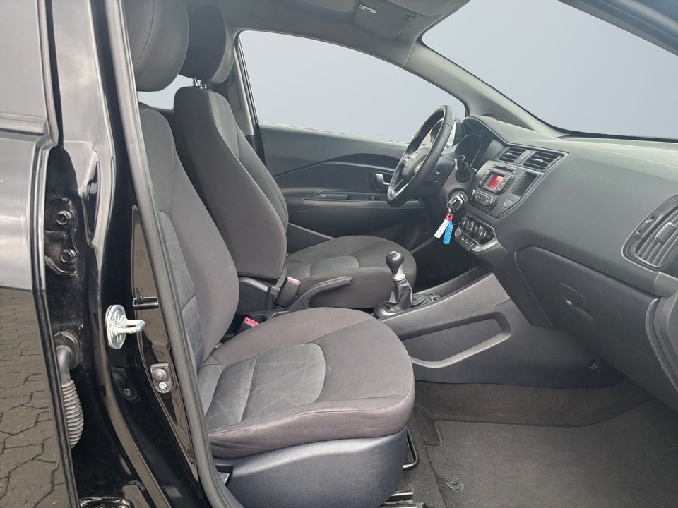 Kia Rio 1,2 CVVT Style 5d