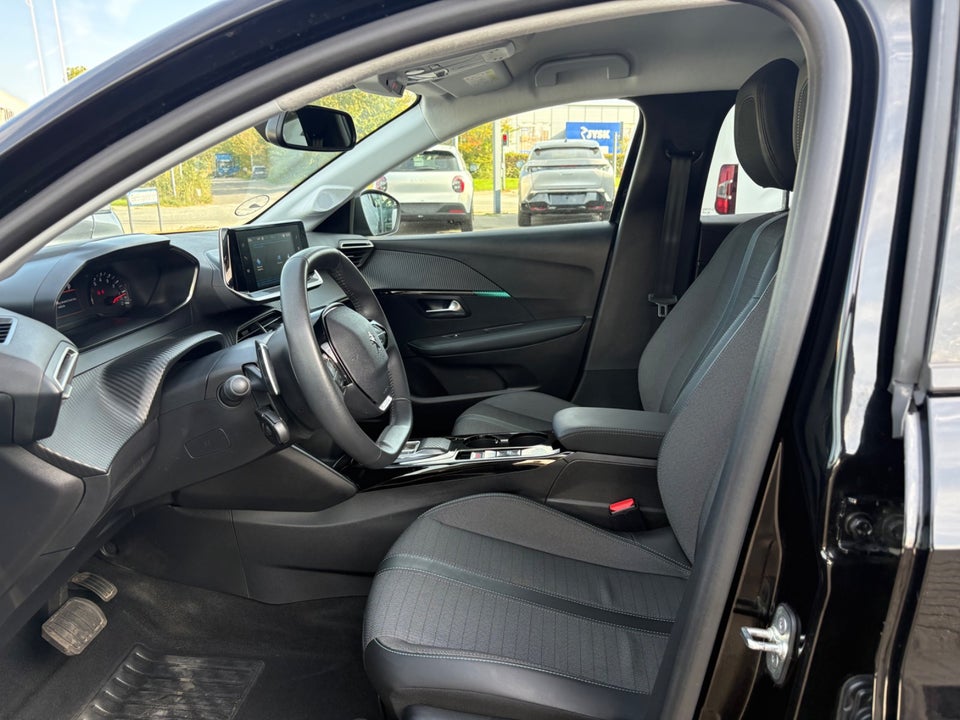 Peugeot 208 1,2 PureTech 100 Vision Sport EAT8 5d