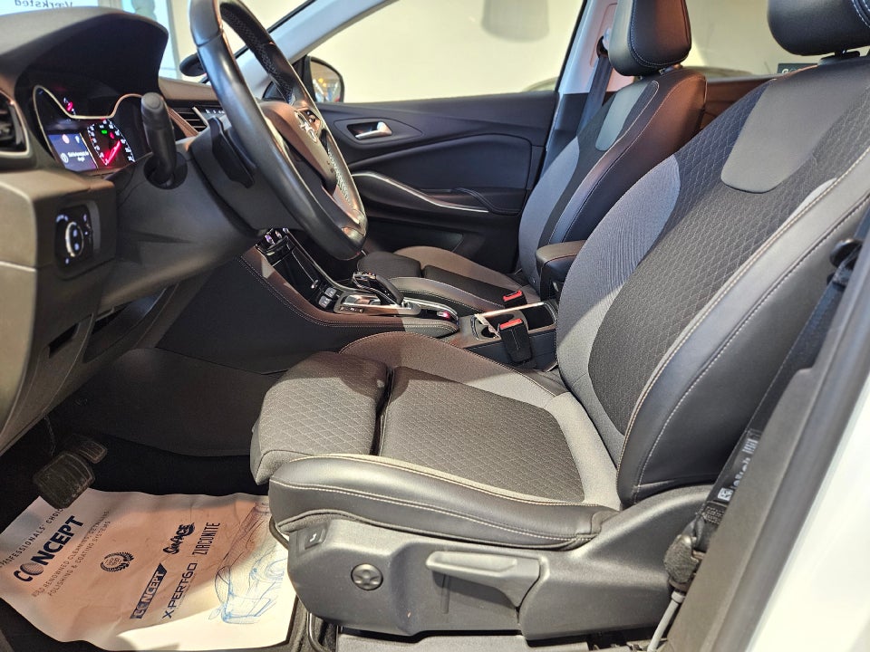 Opel Grandland X 1,6 Hybrid Ultimate aut. 5d