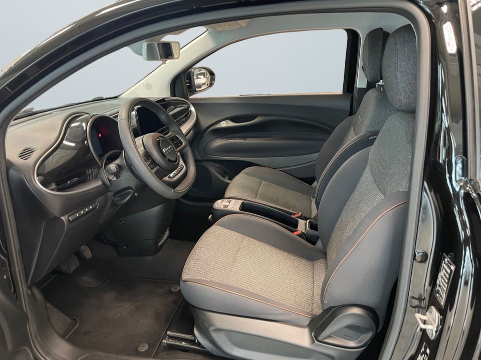 Fiat 500e 42 Icon 3d