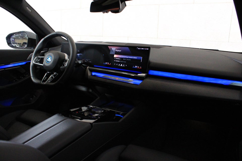 BMW i5 eDrive40 Touring M-Sport Pro 5d