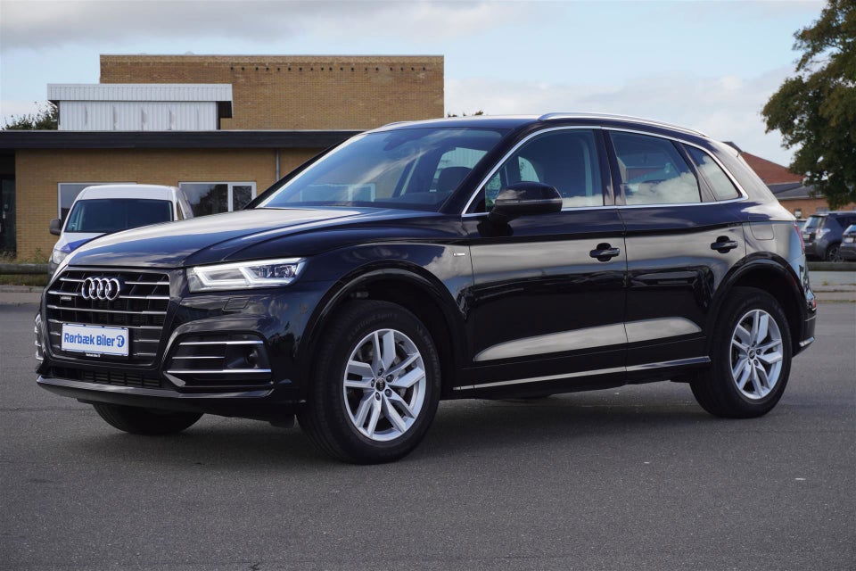 Audi Q5 55 TFSi e S-line quattro S-tr. 5d