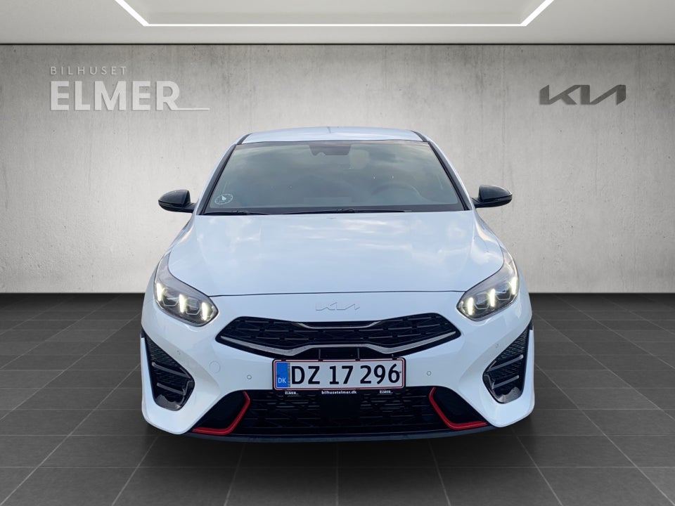 Kia ProCeed 1,6 T-GDi GT DCT 5d