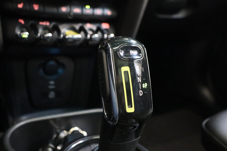 MINI Cooper SE Edition Premium Plus 3d