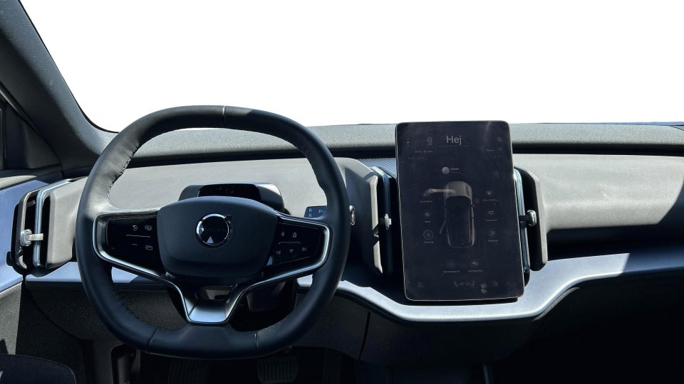 Volvo EX30 Standard Range Plus 5d