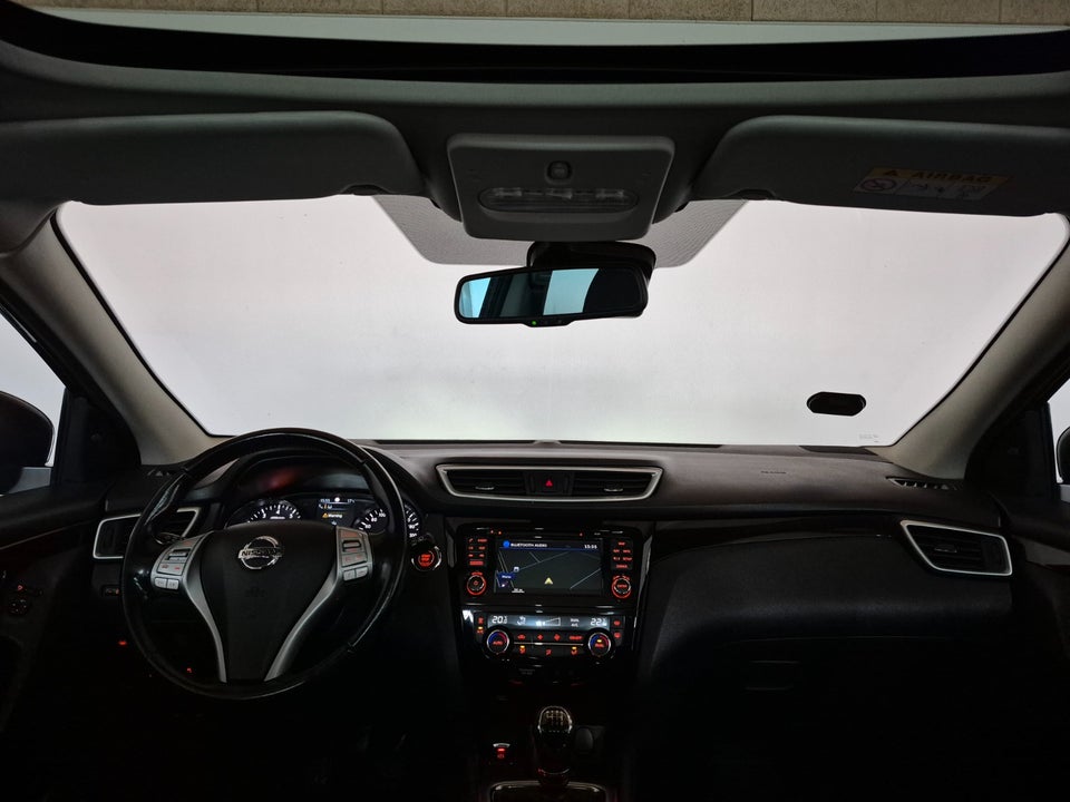 Nissan Qashqai 1,2 Dig-T 115 Tekna 5d