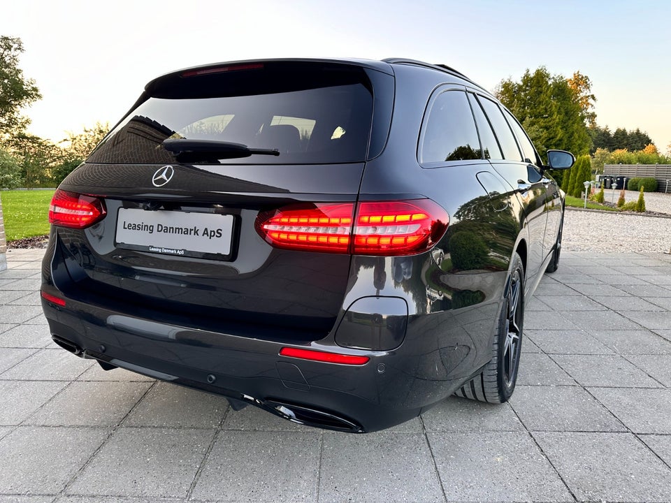 Mercedes E300 de 2,0 AMG Line stc. aut. 5d