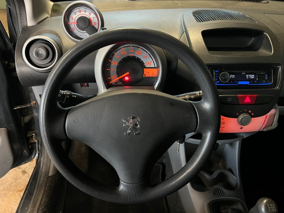 Peugeot 107 1,0 Trendy 5d