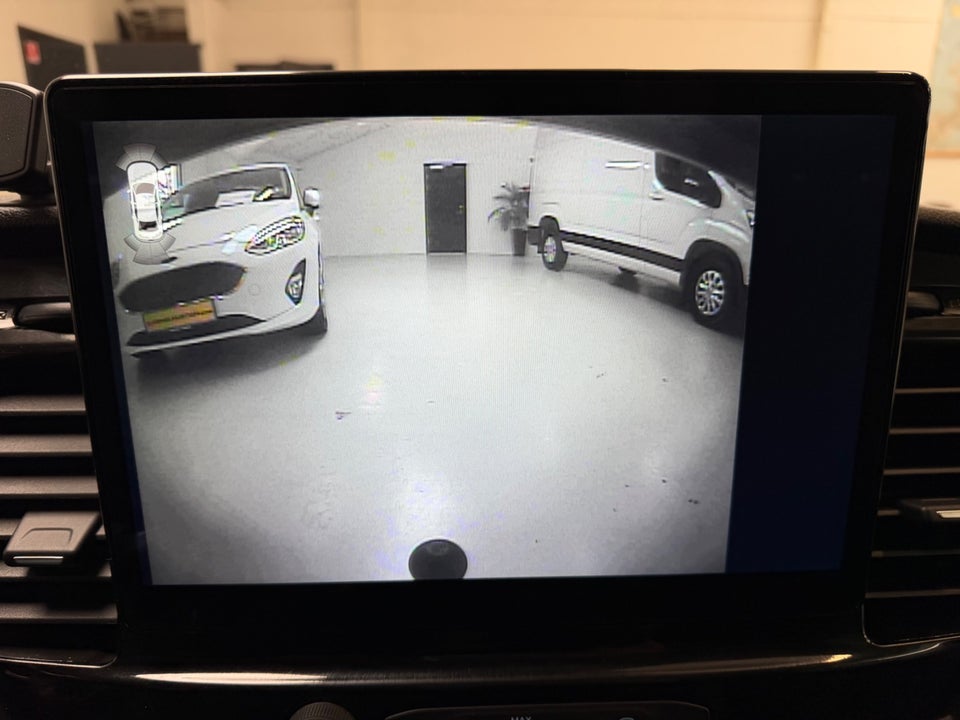 Ford Transit 350 L3 Chassis 2,0 TDCi 170 Trail H1 FWD