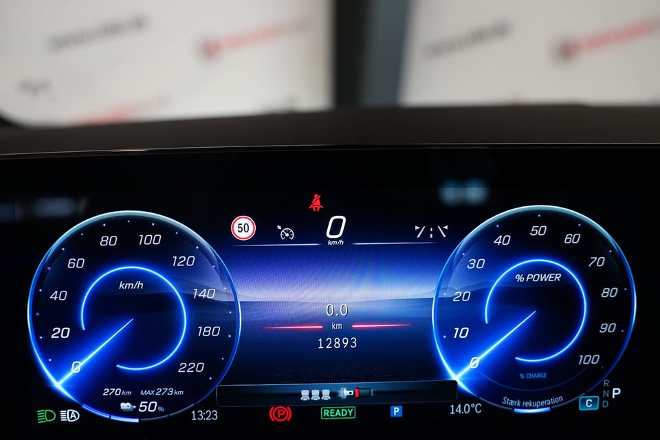 Mercedes EQA250+ Progressive Advance 5d