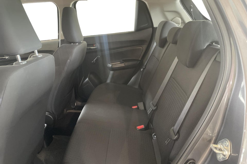 Suzuki Swift 1,2 mHybrid Club 5d