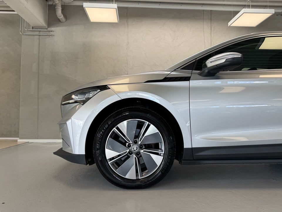 Skoda Enyaq 80 iV Loft 5d