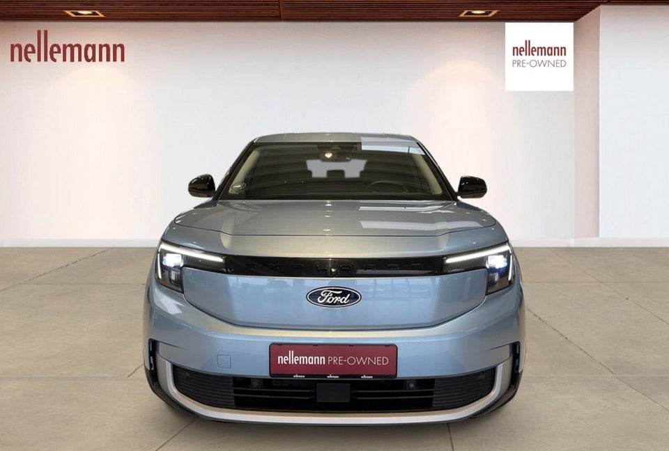 Ford Explorer 77 Select Extended Range 5d