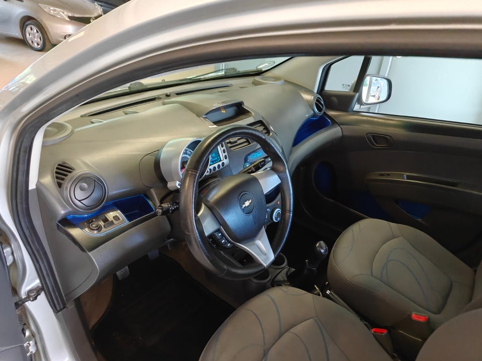 Chevrolet Spark 1,2 LT 5d