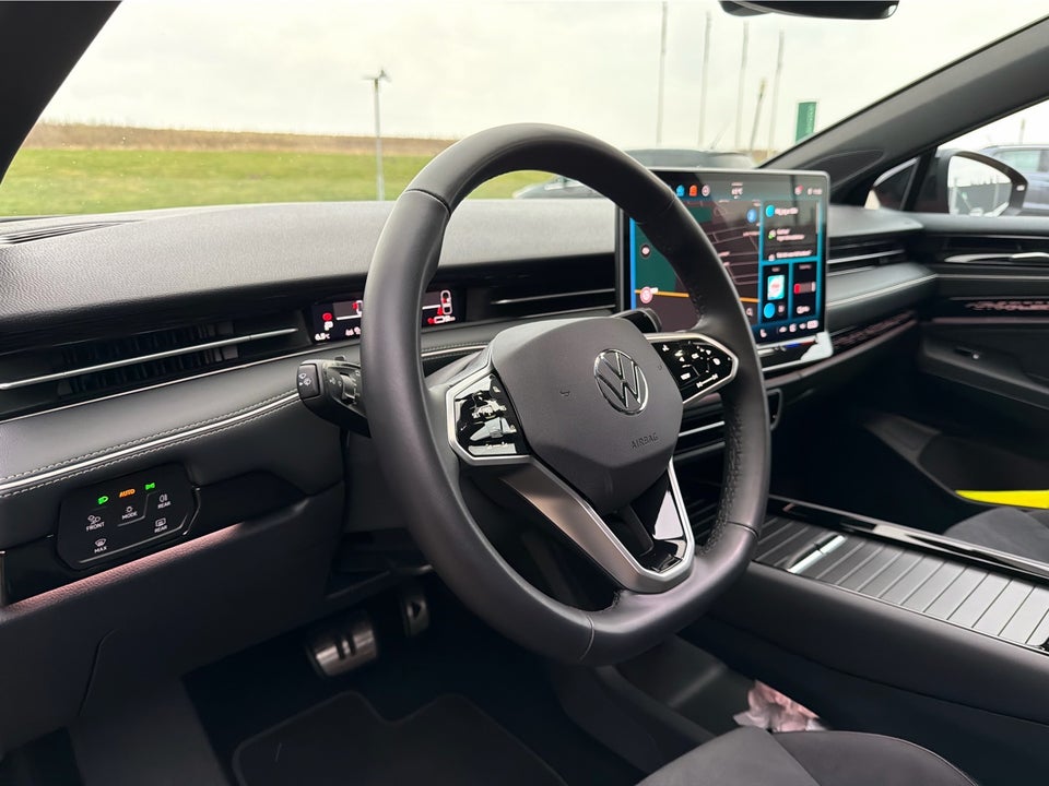 VW ID.7 77 Style+ Tourer 5d