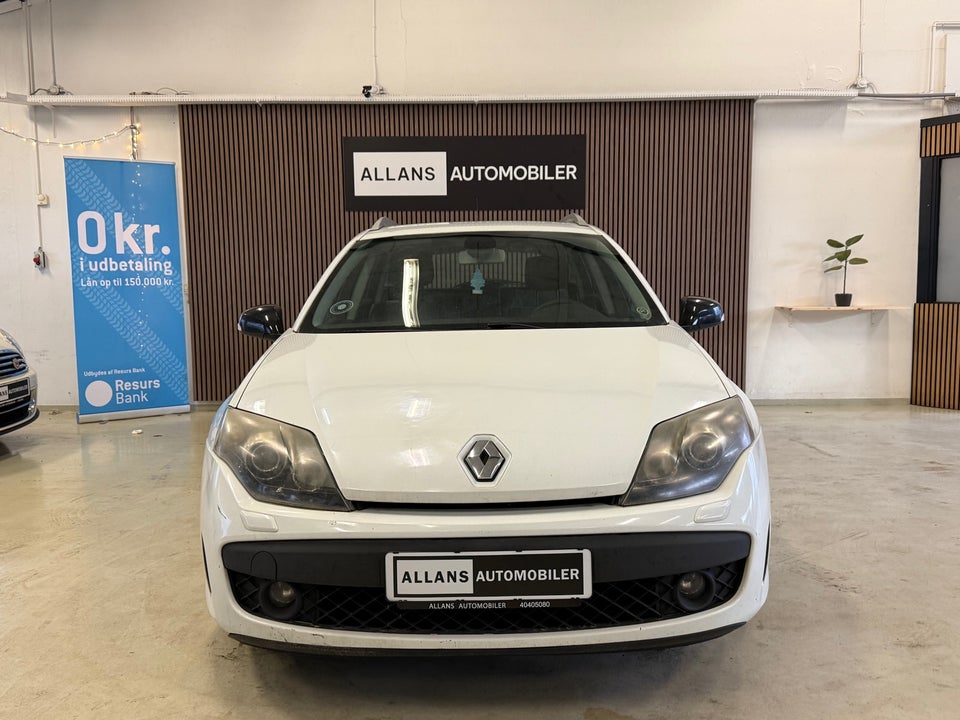 Renault Laguna III 2,0 dCi 150 Dynamique Sport Tourer 5d