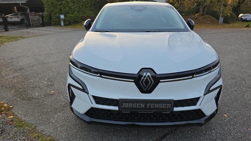 Renault Megane E-Tech 60 Equilibre 5d