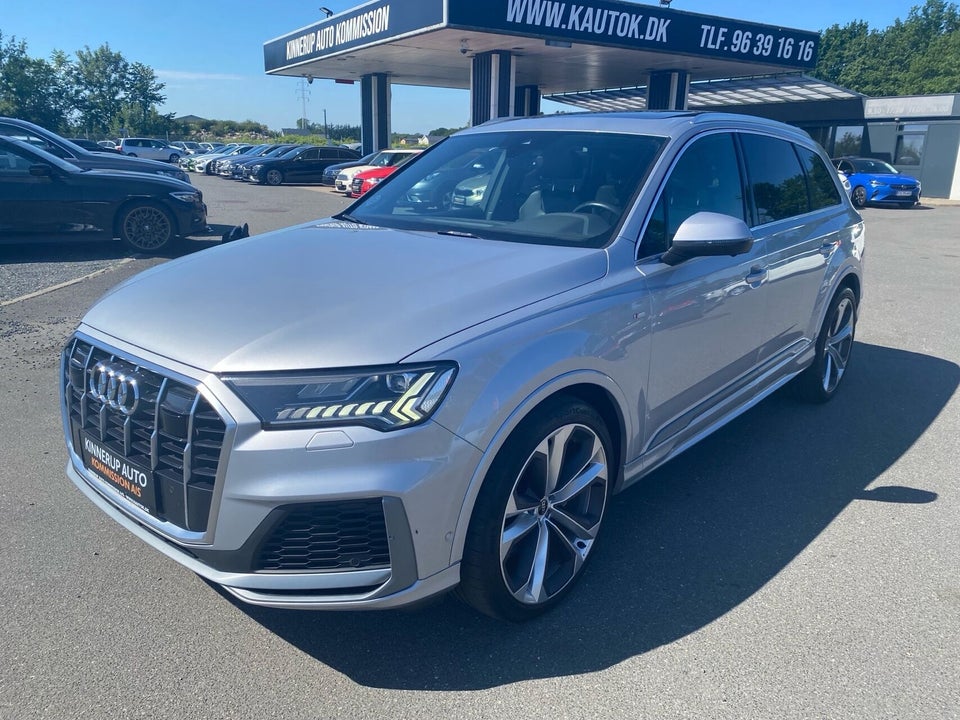 Audi Q7 50 TDi S-line quattro Tiptr. 5d