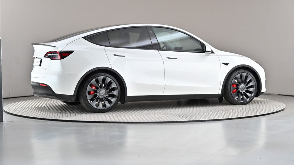 Tesla Model Y Performance AWD 5d