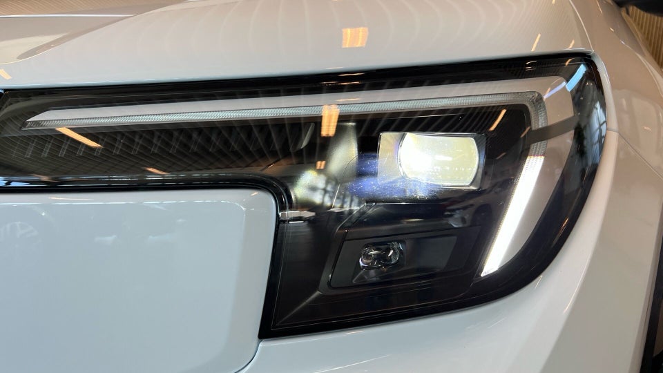 Ford Explorer 79 Premium Extended Range AWD 5d