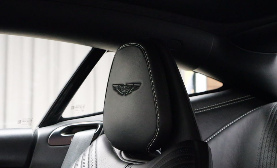 Aston Martin DB11 5,2 V12 Coupé aut. 2d