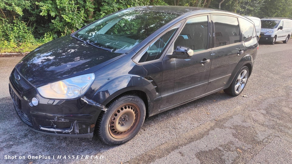 Ford S-MAX 2,0 TDCi 140 Trend 5d