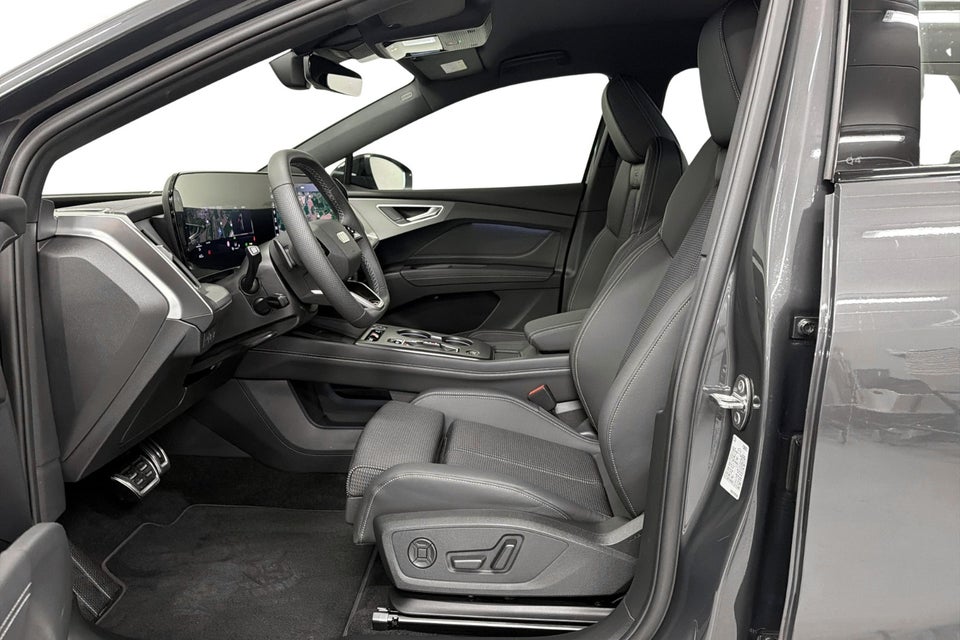 Audi Q4 e-tron performance 5d