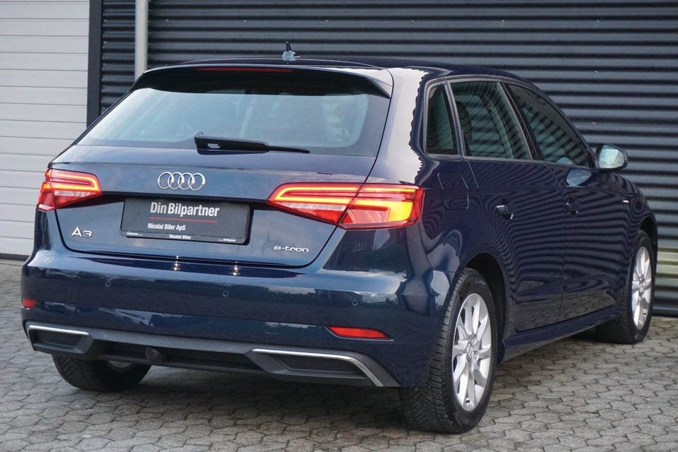 Audi A3 1,4 e-tron Sportback S-tr. 5d
